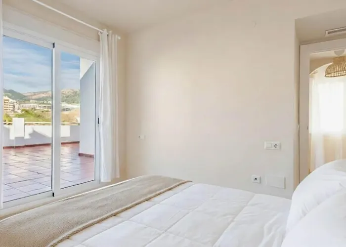 아파트 Sea & Sky Penthouse